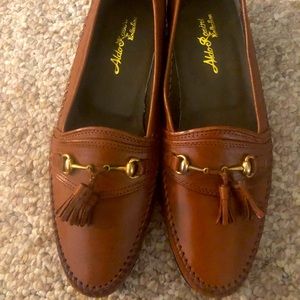 Vintage Aldo Rossini Tassel loafers. Size 10 D. Never worn.